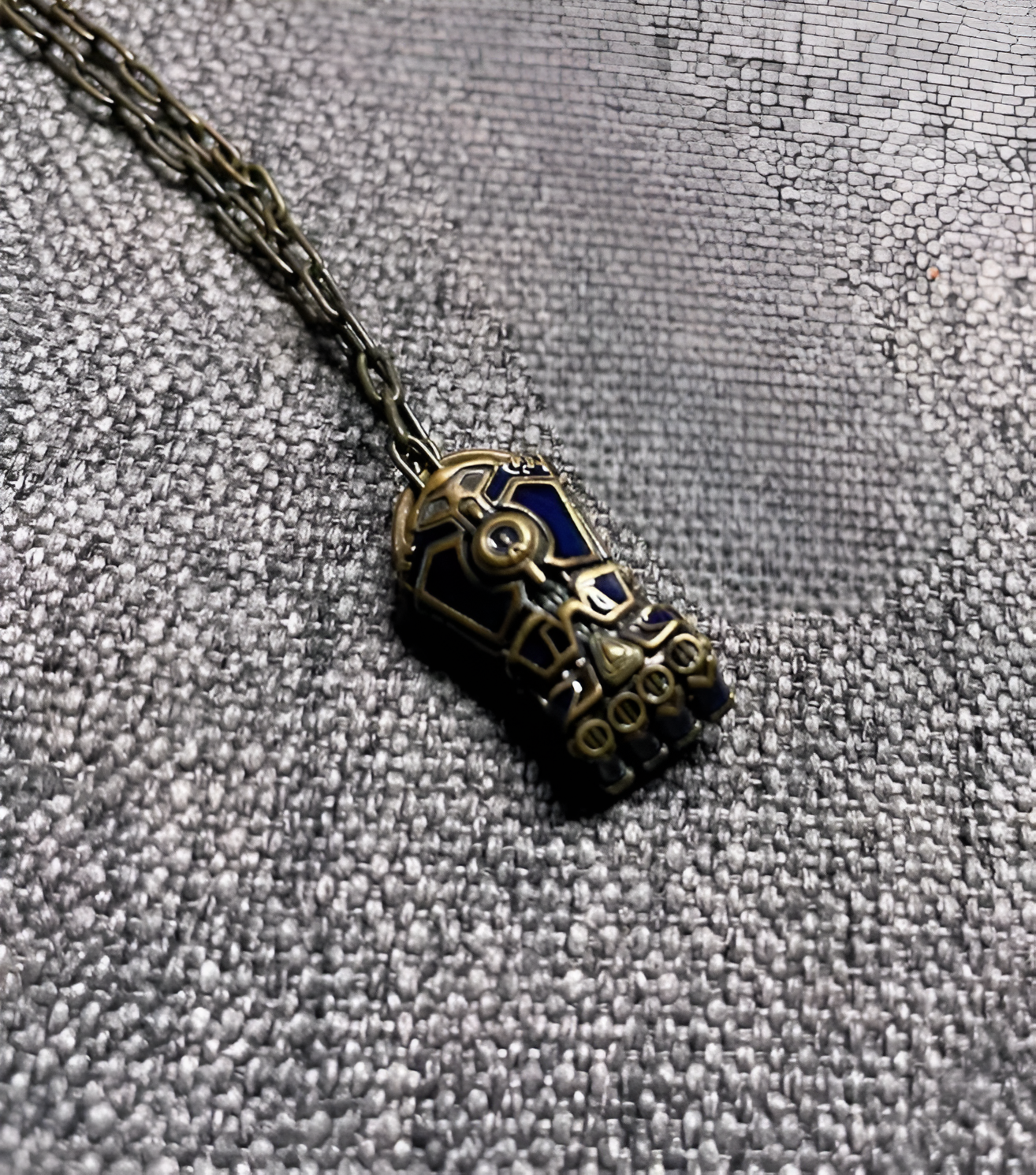 Arcane Vi Gauntlet Necklace | Vi's Necklace